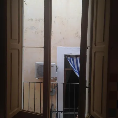 Dimora Del Borgo Antico * בארי