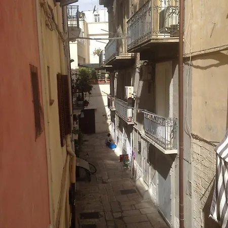 דירה Dimora Del Borgo Antico בארי